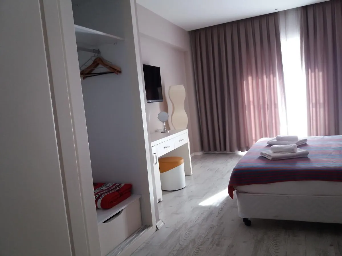 Sakura Suit Hostel Fethiye Törökország
